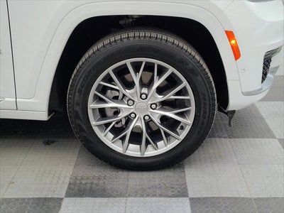 2025 Jeep Grand Cherokee L Summit 4x4