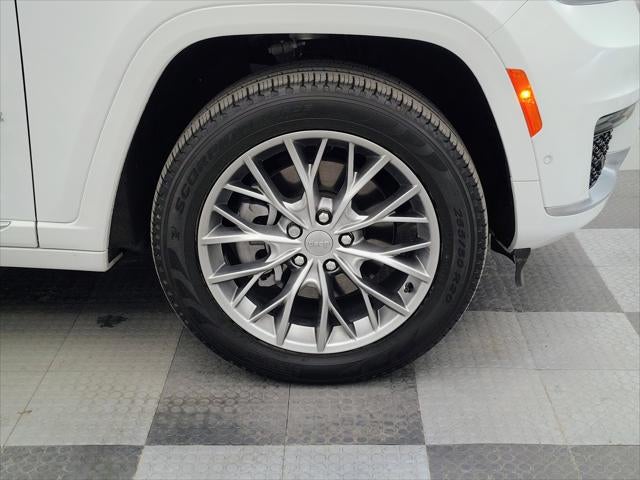 2025 Jeep Grand Cherokee L Summit 4x4