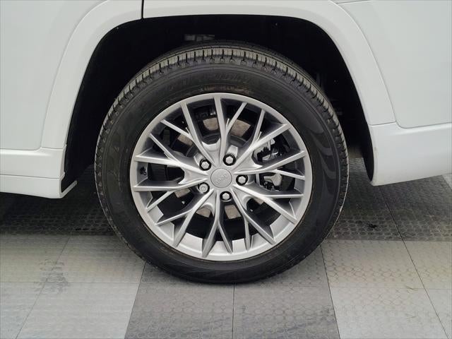 2025 Jeep Grand Cherokee L Summit 4x4