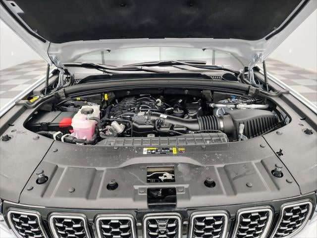 2025 Jeep Grand Cherokee L Summit 4x4