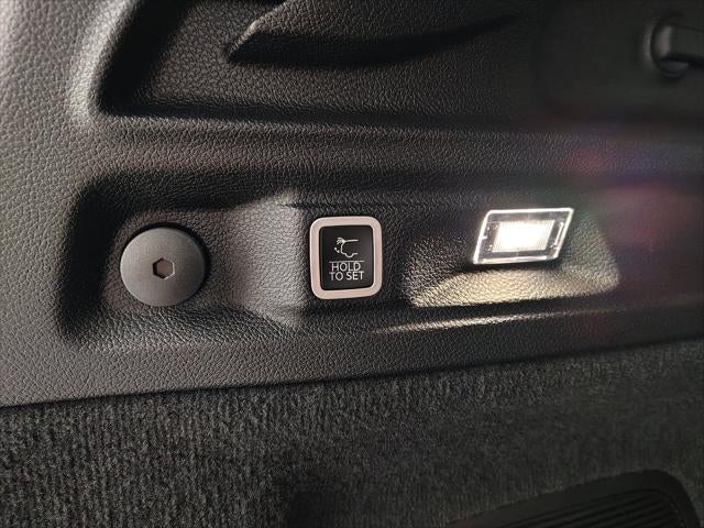 2025 Jeep Grand Cherokee L Summit 4x4