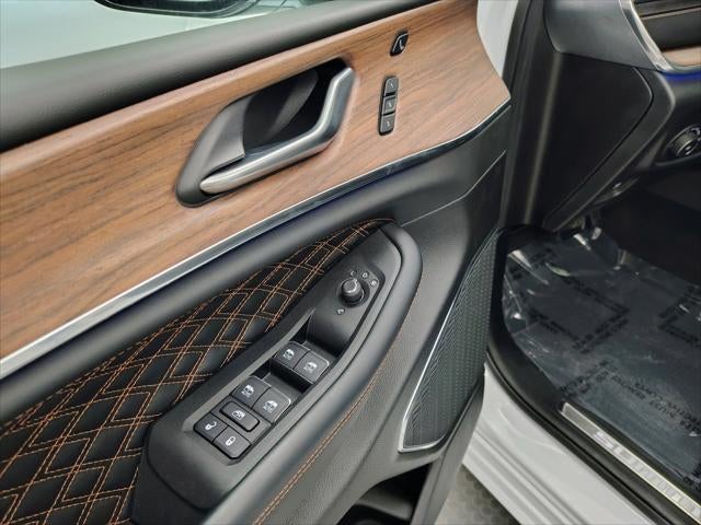 2025 Jeep Grand Cherokee L Summit 4x4