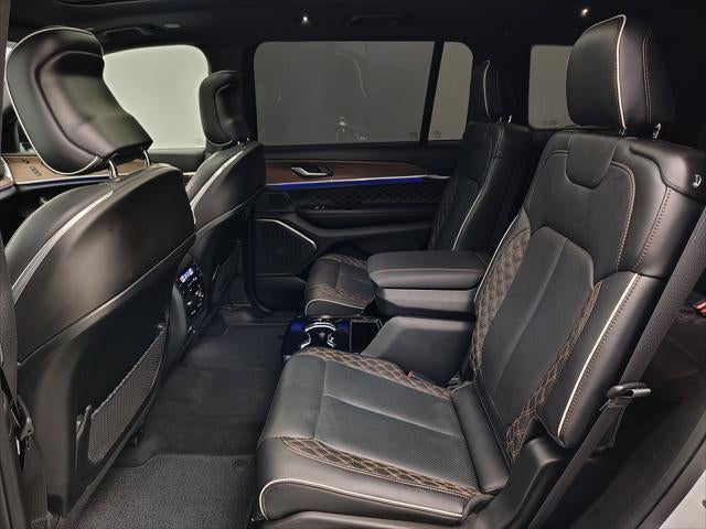 2025 Jeep Grand Cherokee L Summit 4x4
