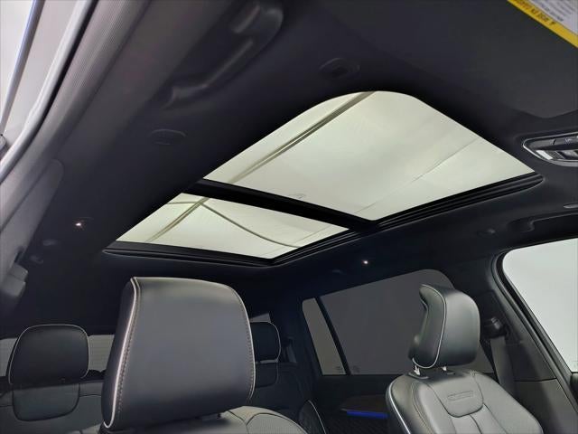 2025 Jeep Grand Cherokee L Summit 4x4