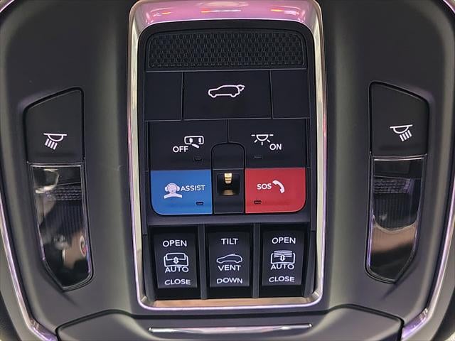 2025 Jeep Grand Cherokee L Summit 4x4