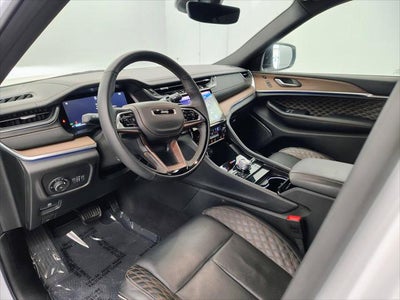 2025 Jeep Grand Cherokee L Summit 4x4