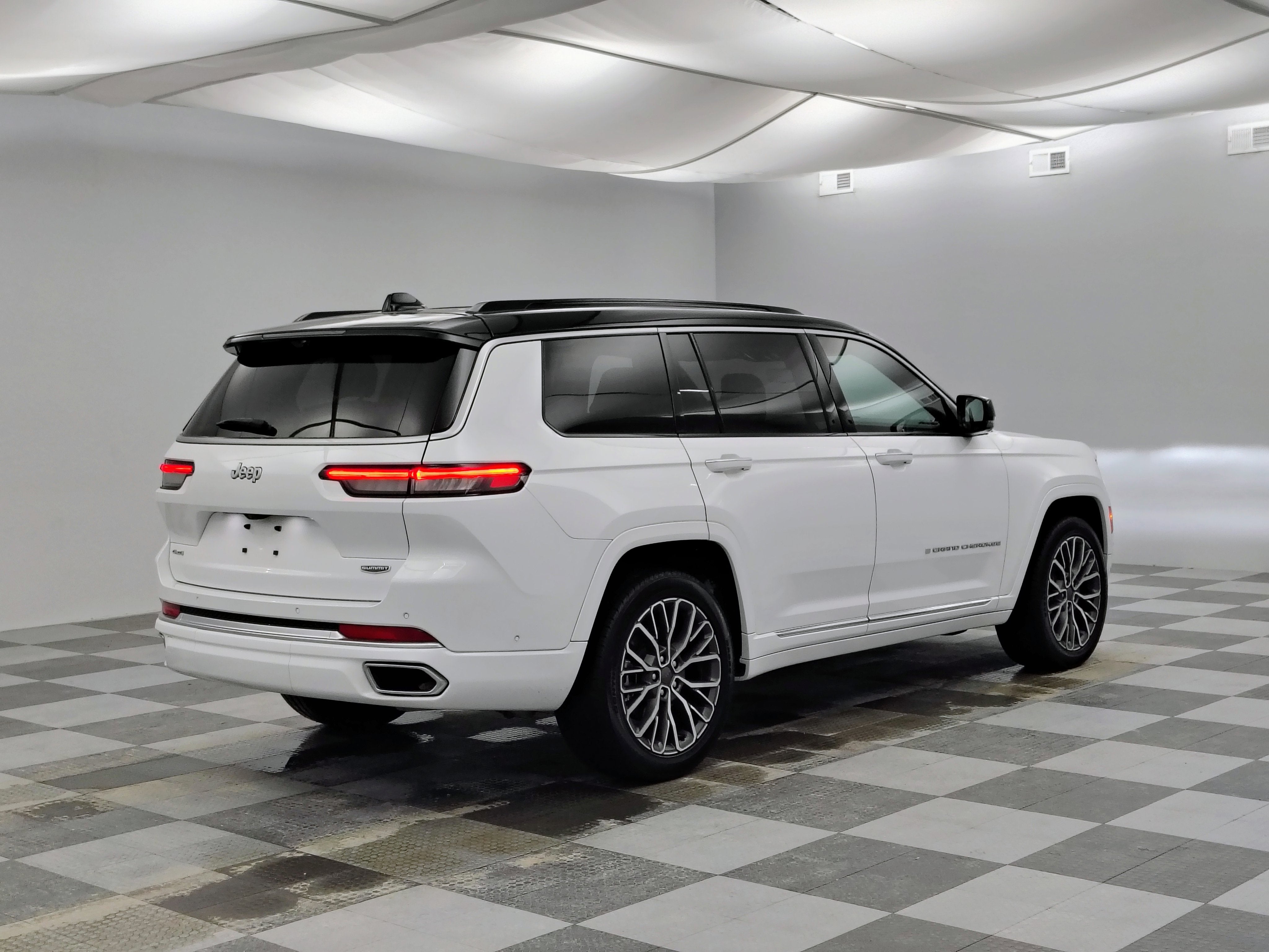 2024 Jeep Grand Cherokee L Summit Reserve