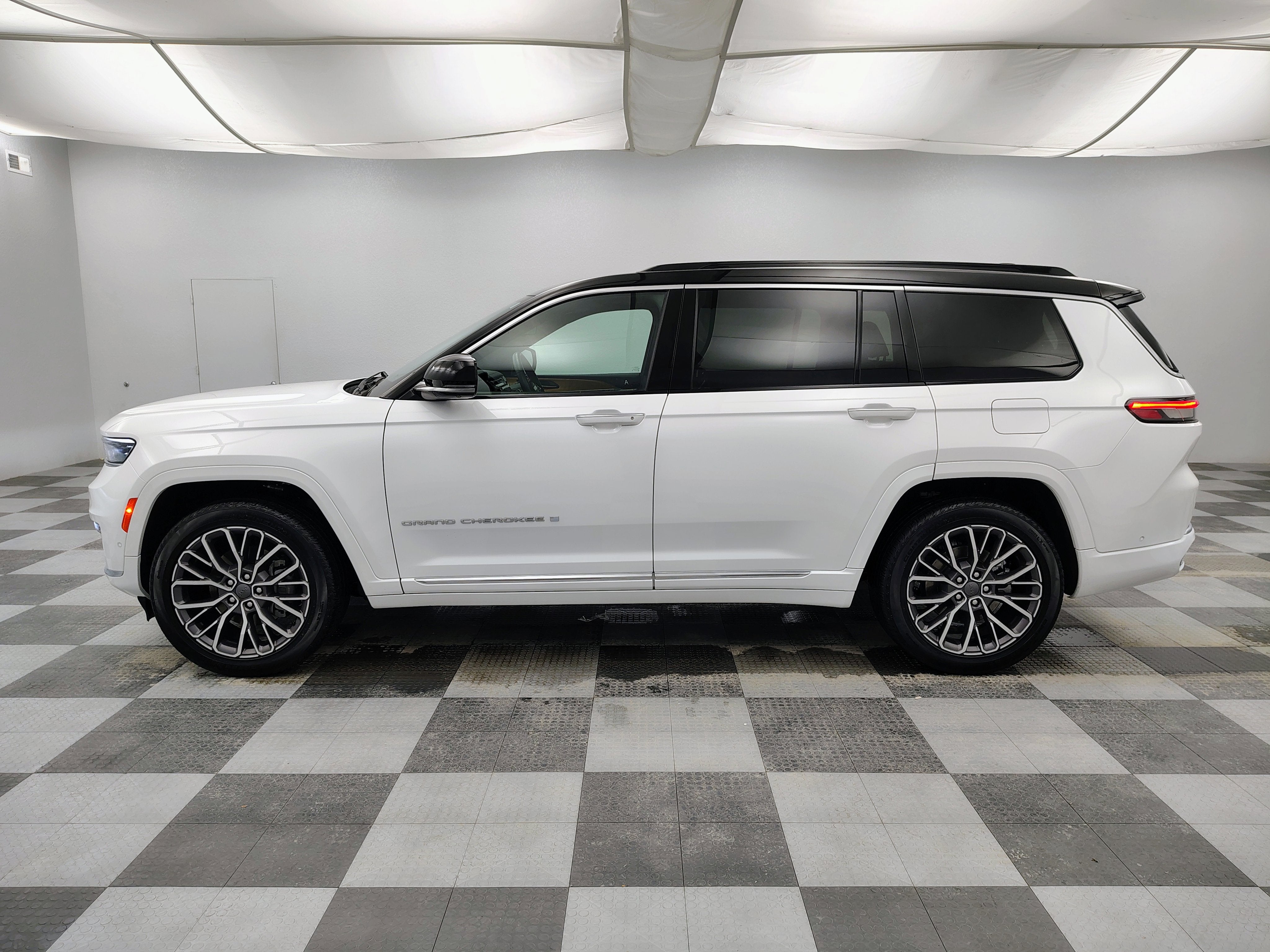 2024 Jeep Grand Cherokee L Summit Reserve