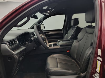 2025 Jeep Wagoneer L Series II 4x4