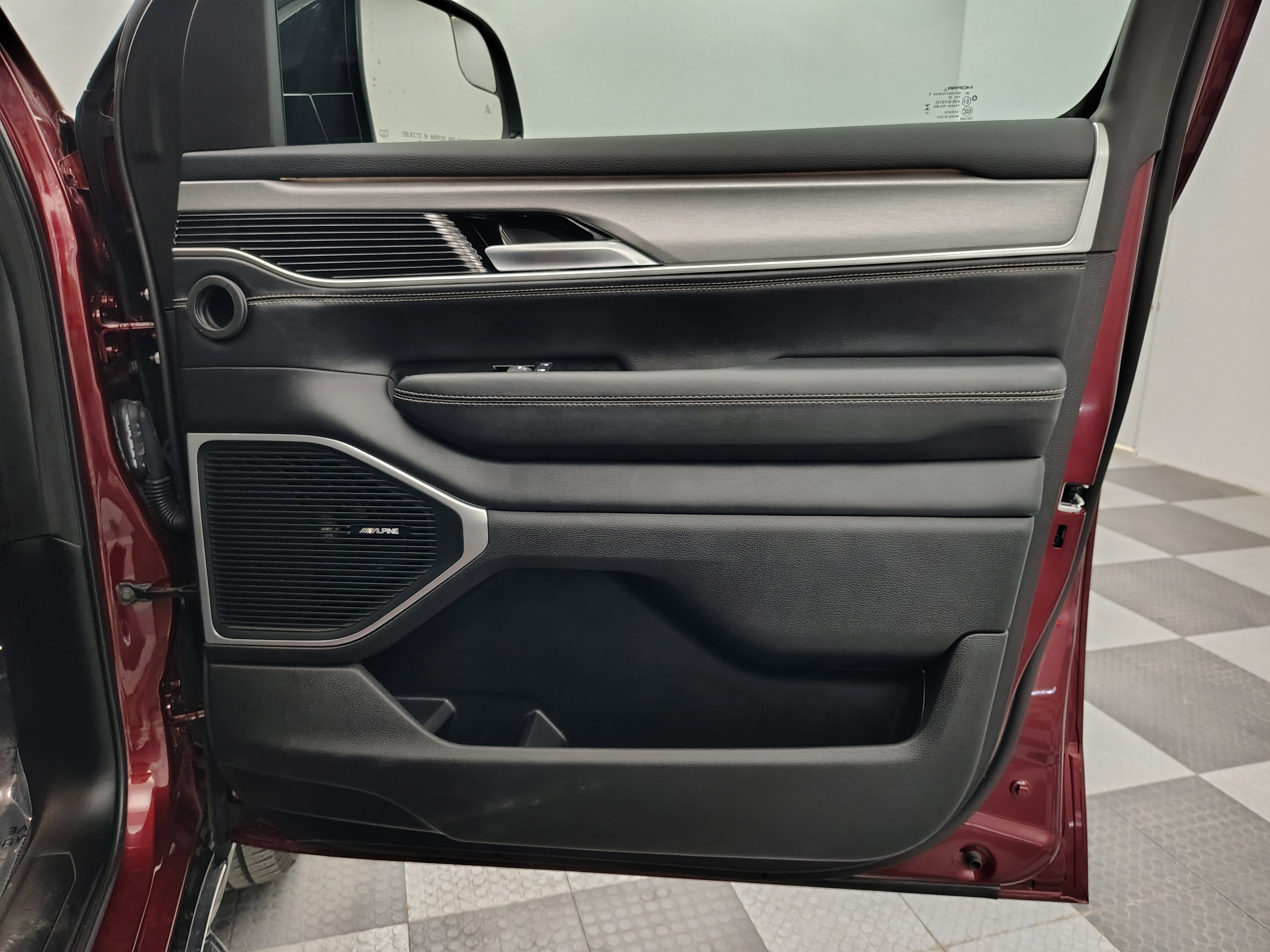 2025 Jeep Wagoneer L Series II 4x4