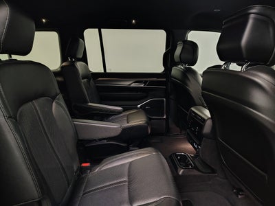 2025 Jeep Wagoneer L Series II 4x4