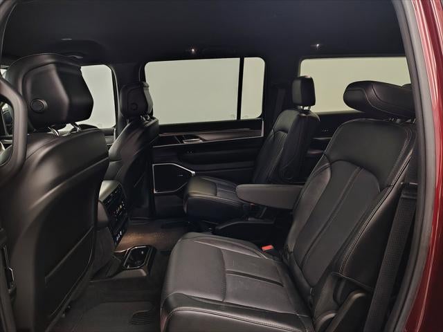 2025 Jeep Wagoneer L Series II 4x4