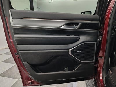 2025 Jeep Wagoneer L Series II 4x4