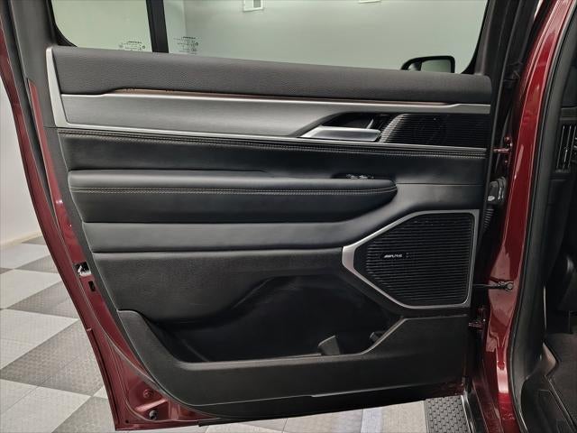 2025 Jeep Wagoneer L Series II 4x4