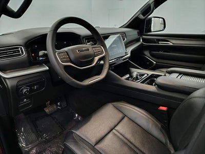 2025 Jeep Wagoneer L Series II 4x4