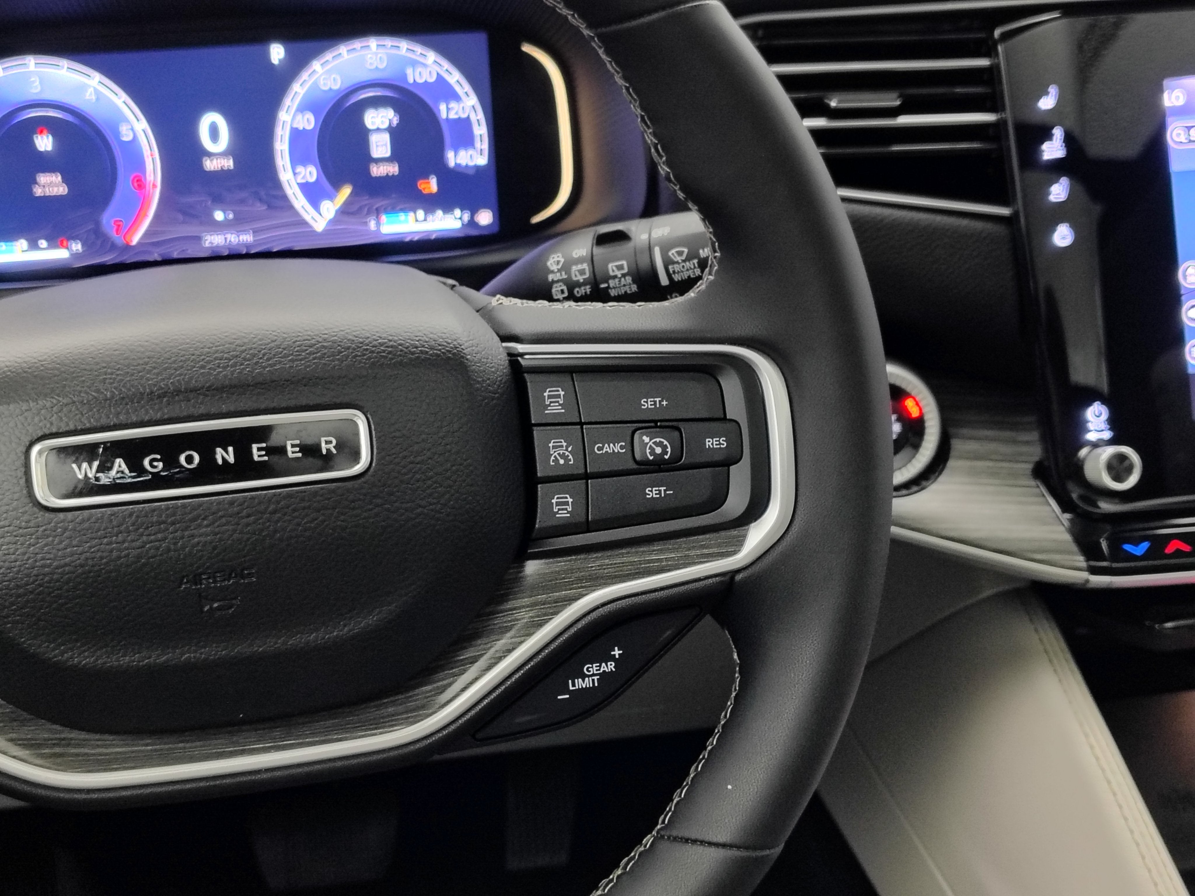 2024 Jeep Wagoneer L Series III