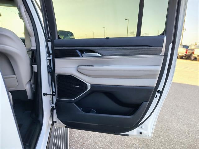 2024 Jeep Wagoneer L Series III