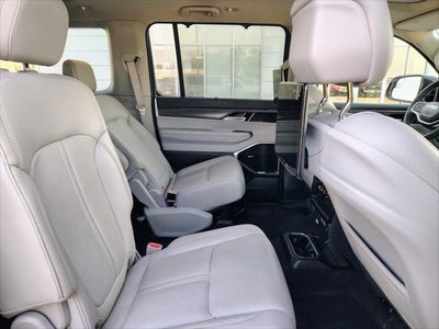 2024 Jeep Wagoneer L Series III