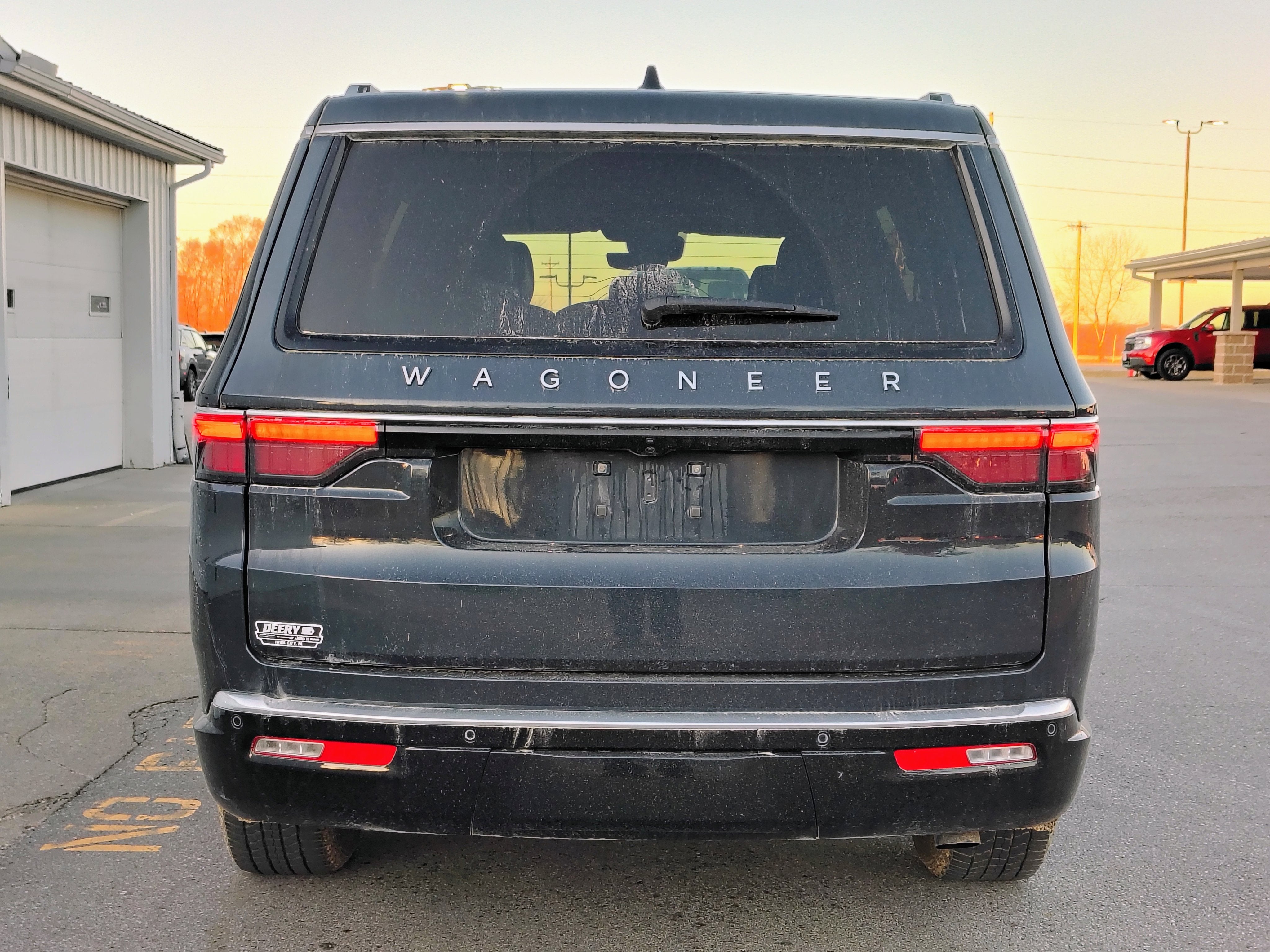 2024 Jeep Wagoneer Base