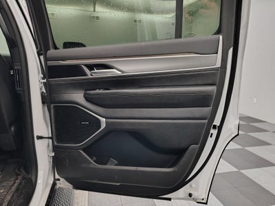 2026 Jeep Grand Wagoneer Base