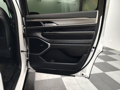 2026 Jeep Grand Wagoneer Base