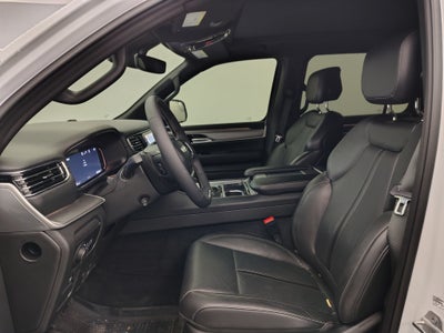2026 Jeep Grand Wagoneer Base