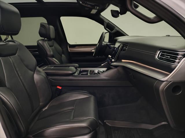 2026 Jeep Grand Wagoneer Base