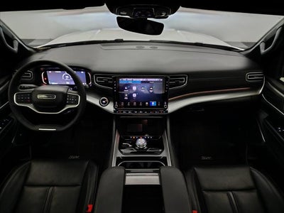 2026 Jeep Grand Wagoneer Base