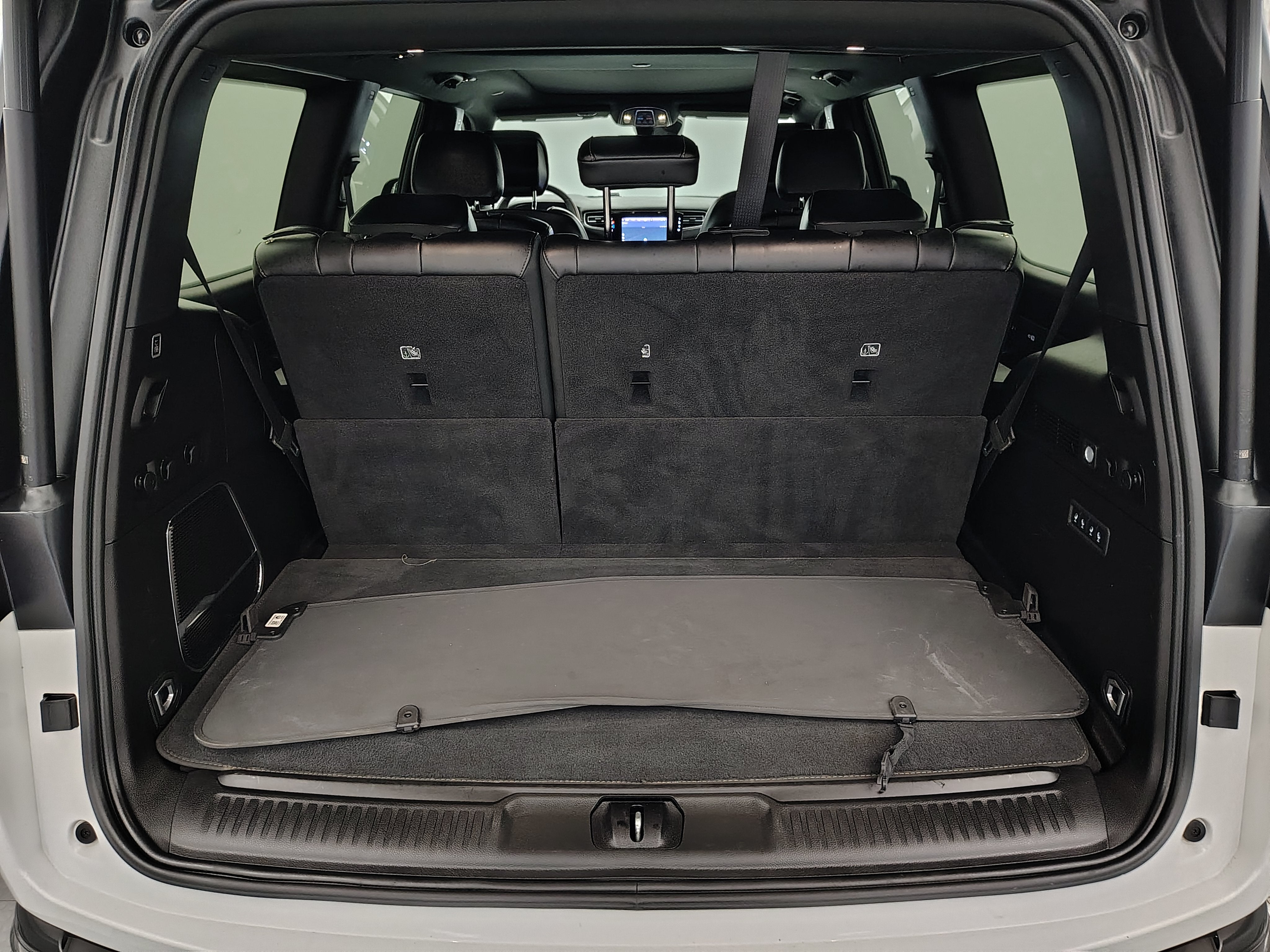 2024 Jeep Wagoneer Series II Carbide