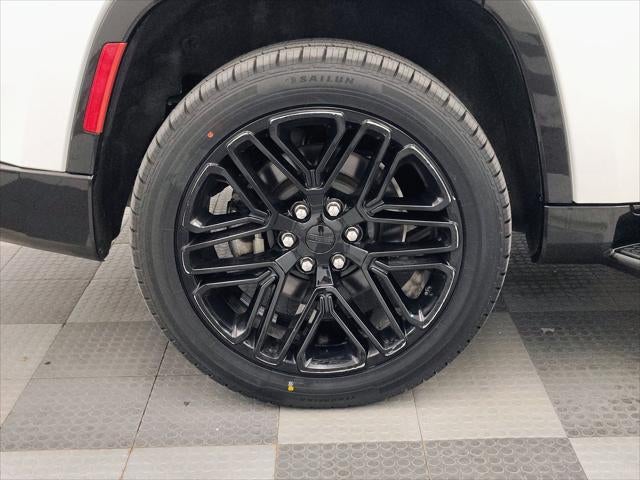 2024 Jeep Wagoneer Series II Carbide