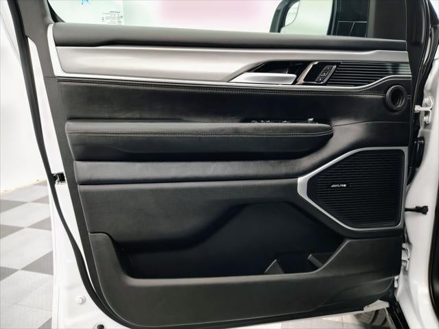 2024 Jeep Wagoneer Series II Carbide