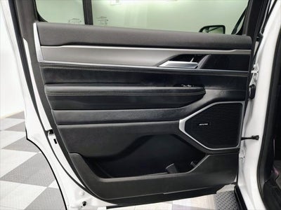 2024 Jeep Wagoneer Series II Carbide