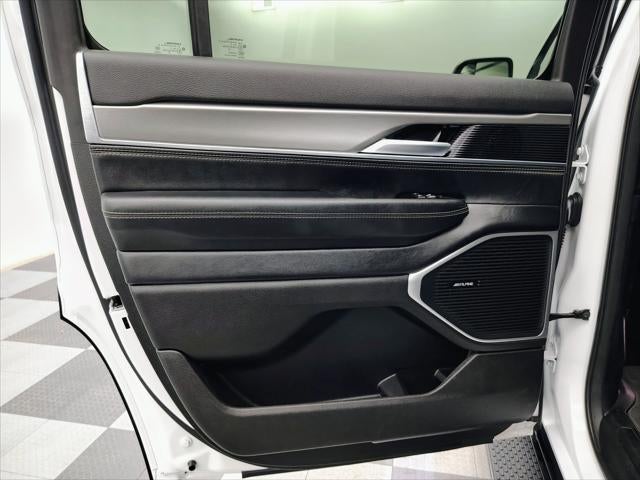 2024 Jeep Wagoneer Series II Carbide