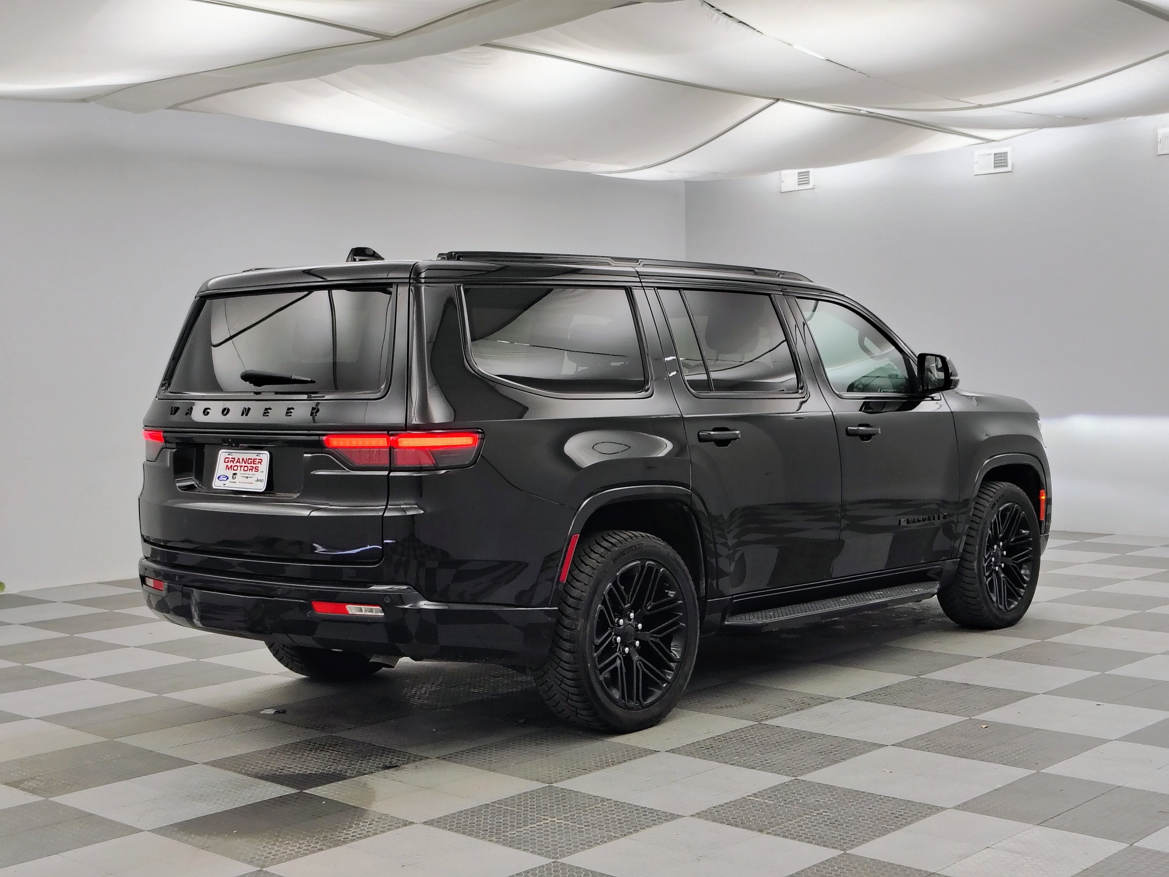 2024 Jeep Wagoneer Series II Carbide