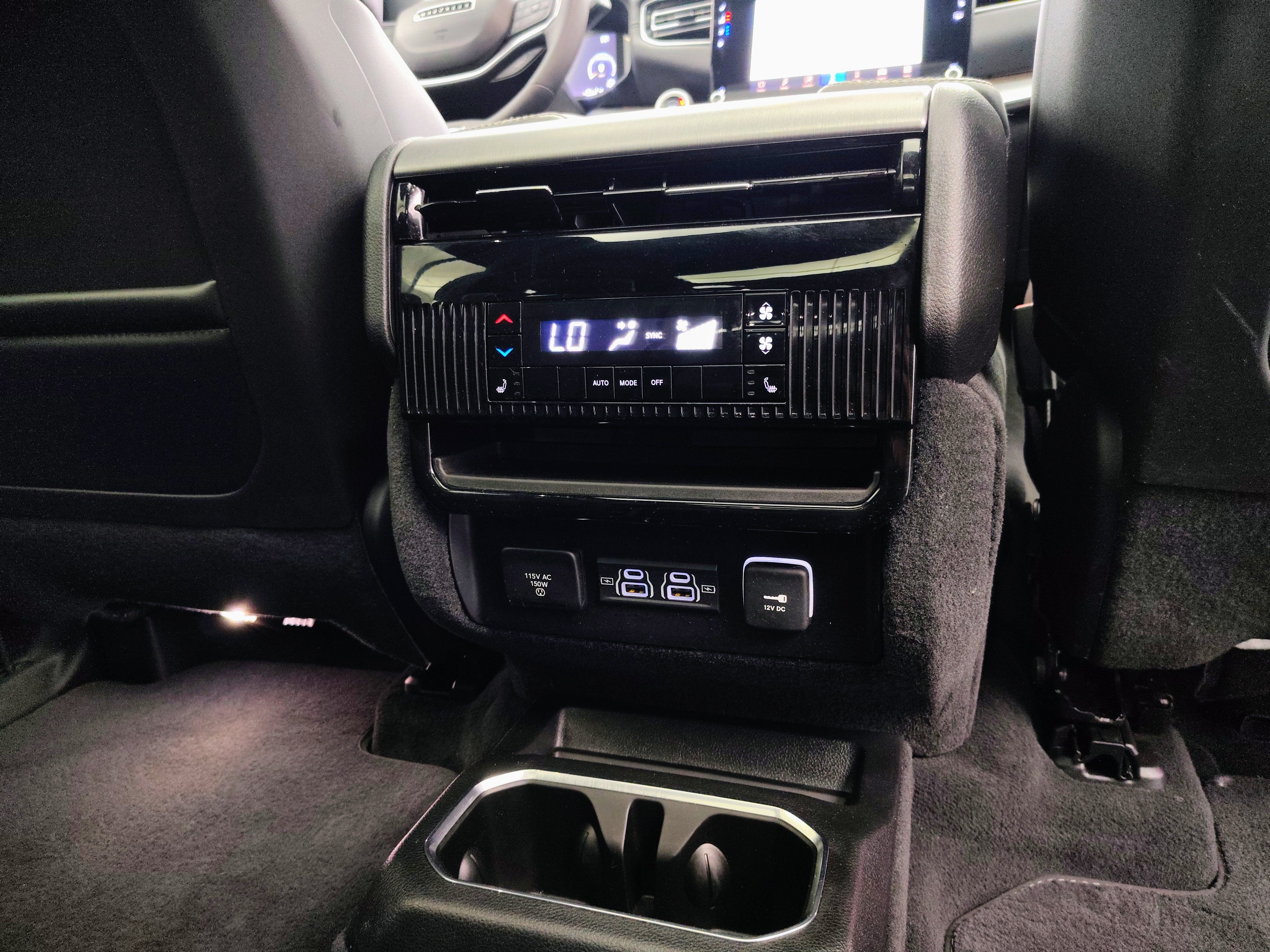 2024 Jeep Wagoneer Series II Carbide