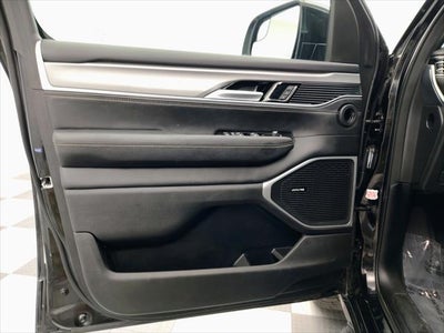 2024 Jeep Wagoneer Series II Carbide