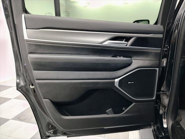2024 Jeep Wagoneer Series II Carbide