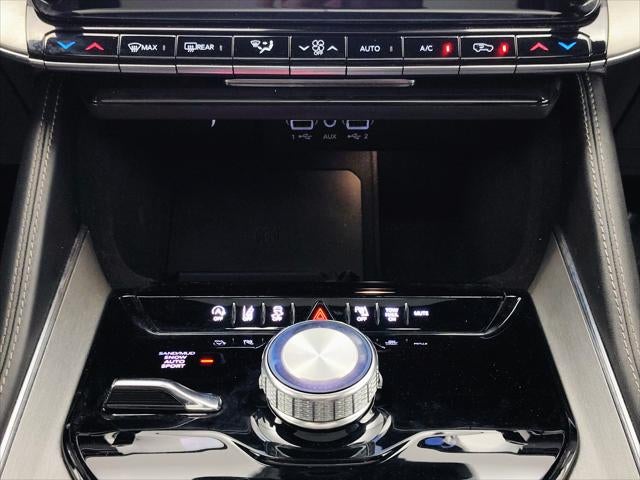 2024 Jeep Wagoneer Series II Carbide