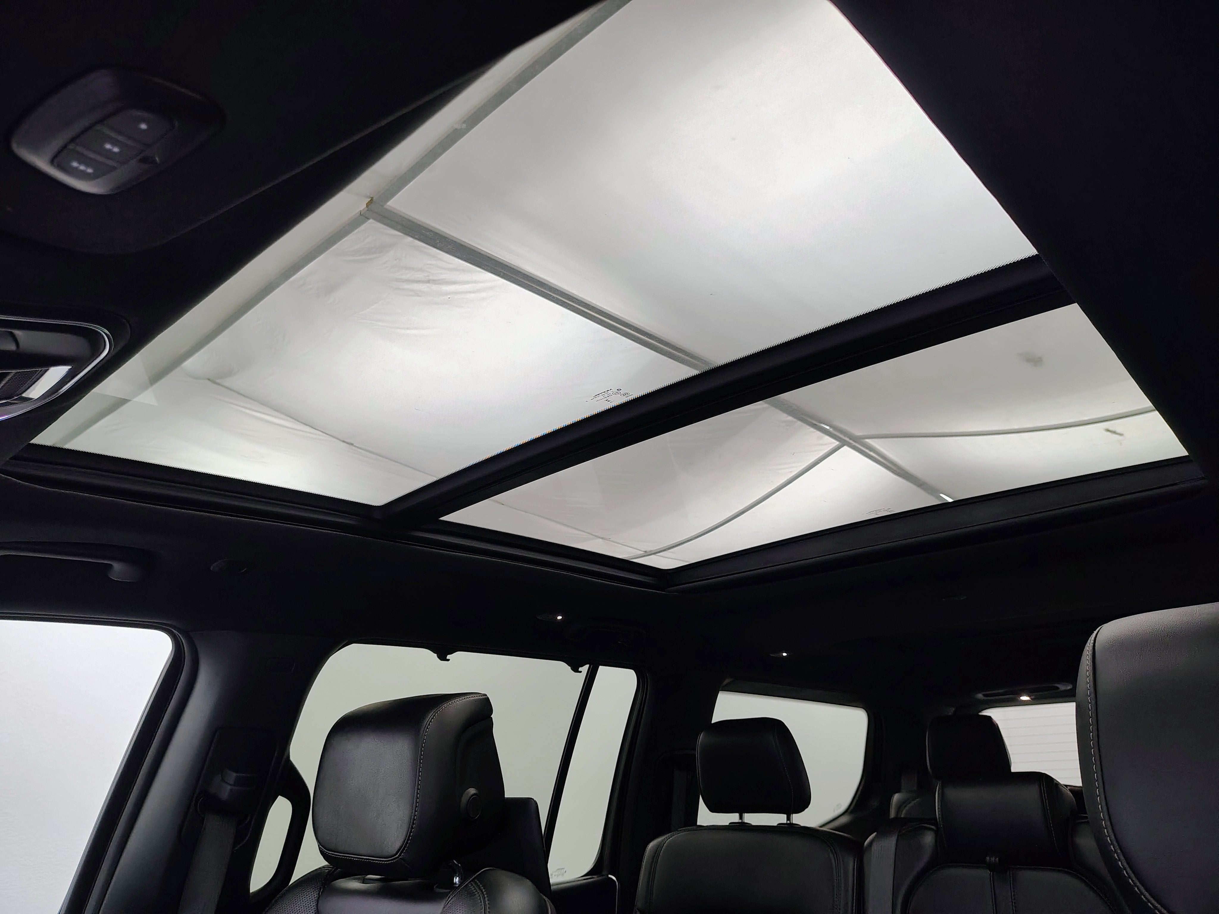 2024 Jeep Wagoneer Series II Carbide
