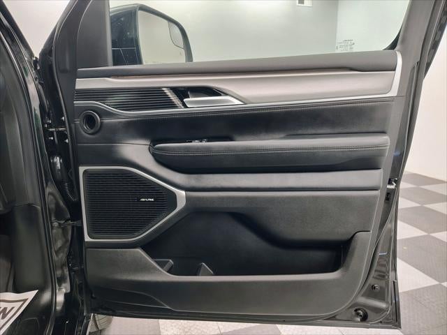 2024 Jeep Wagoneer Series II Carbide