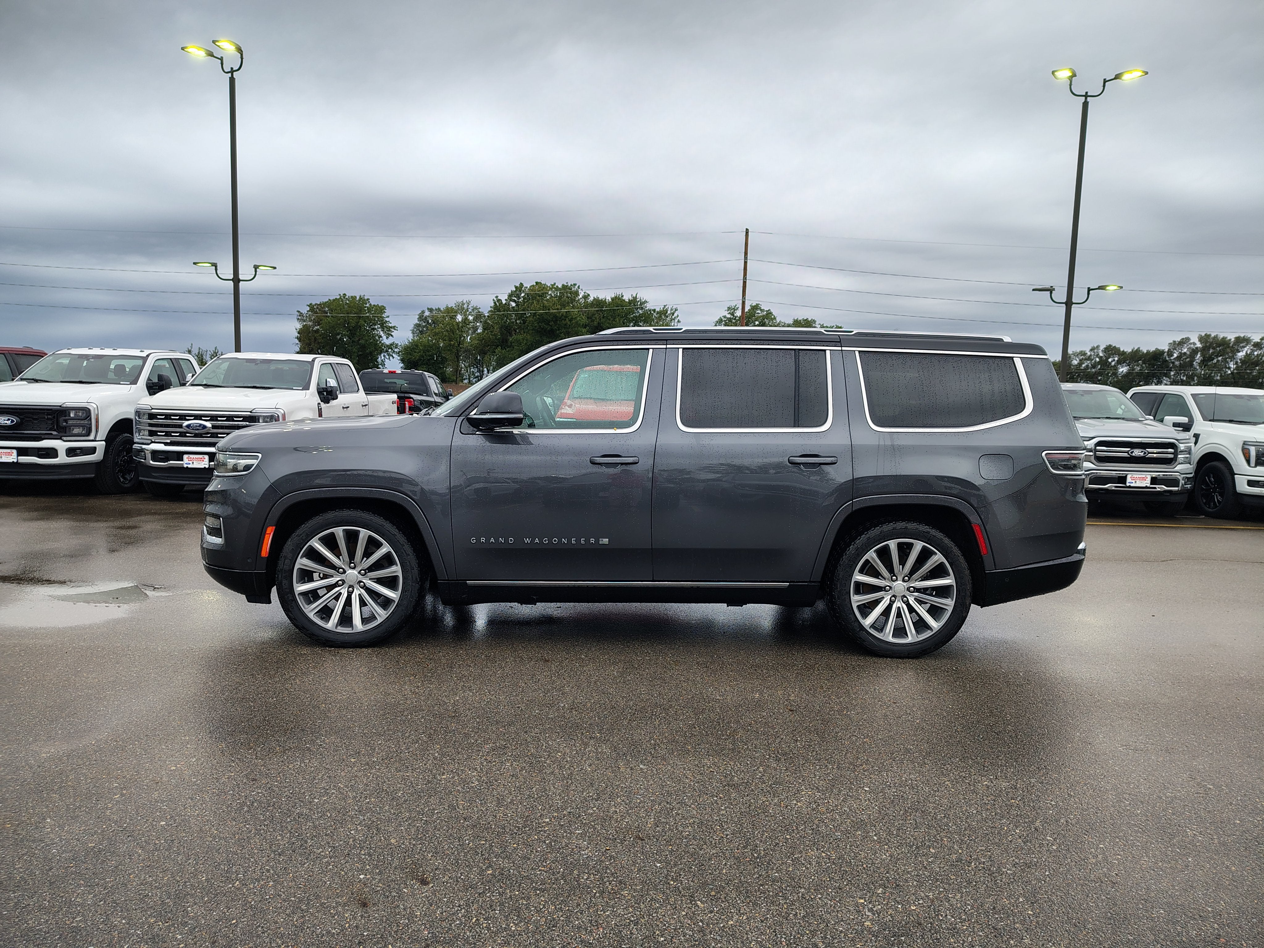 2023 Jeep Grand Wagoneer Series II