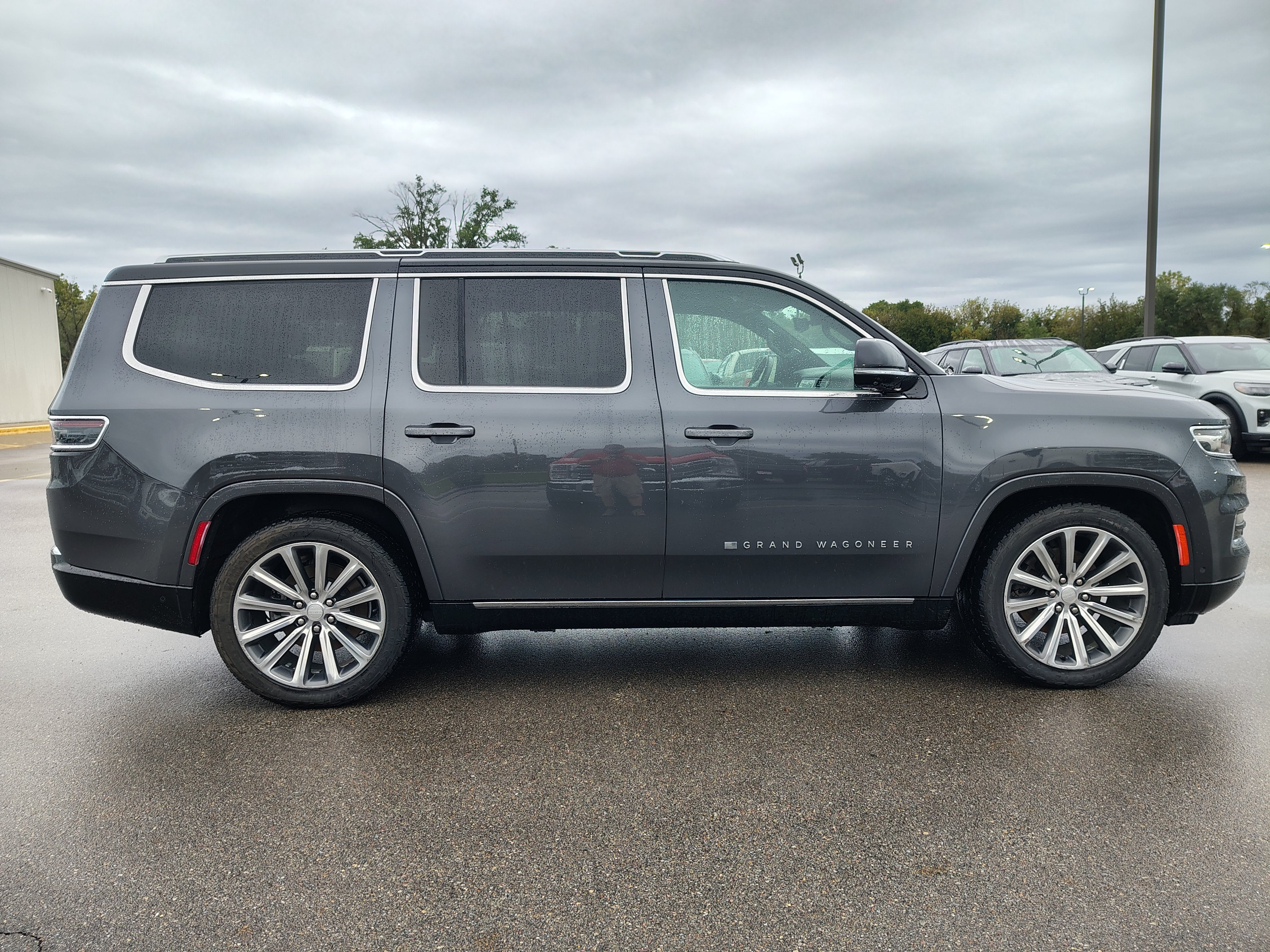 2023 Jeep Grand Wagoneer Series II