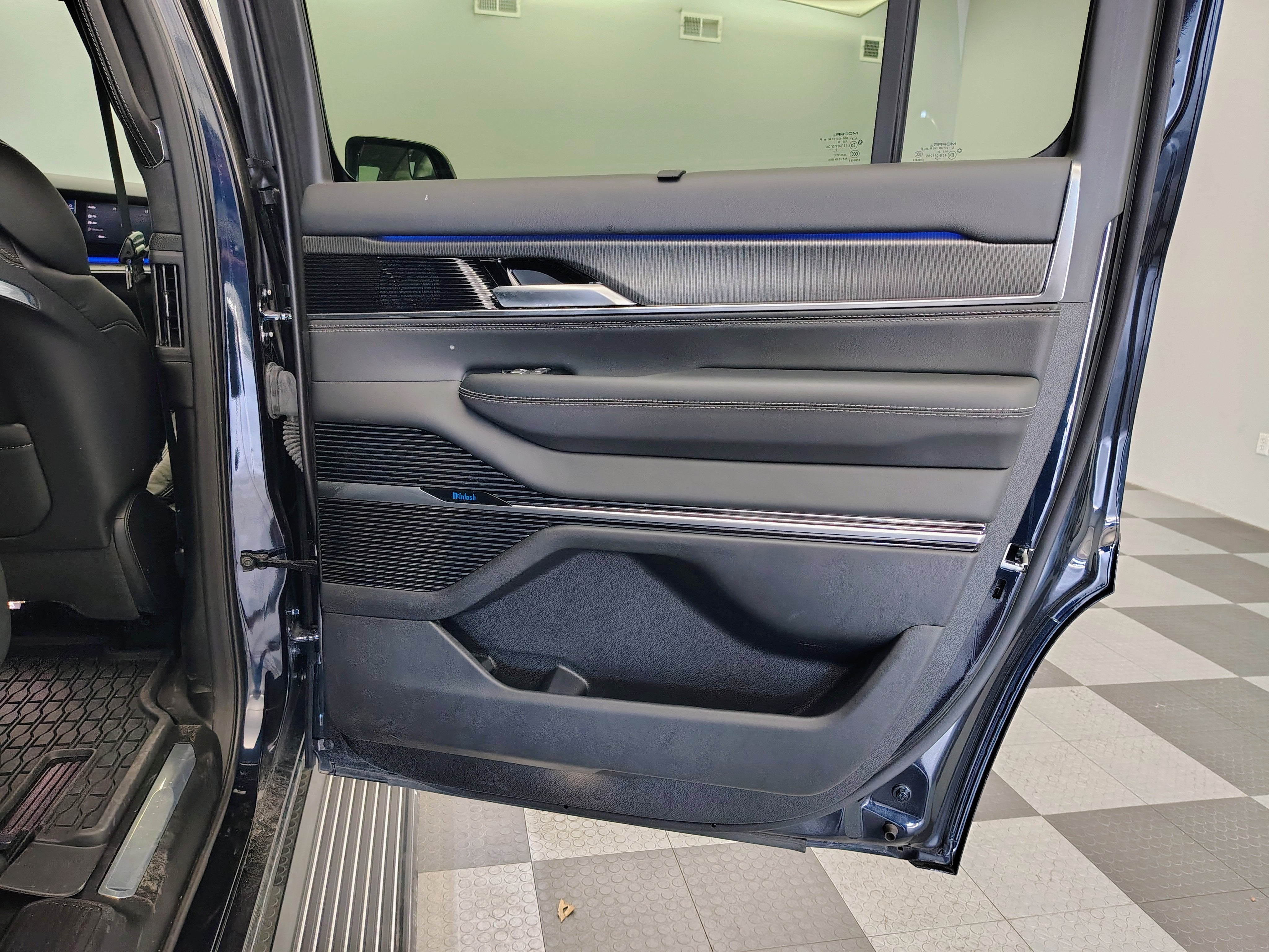 2025 Jeep Grand Wagoneer Series II