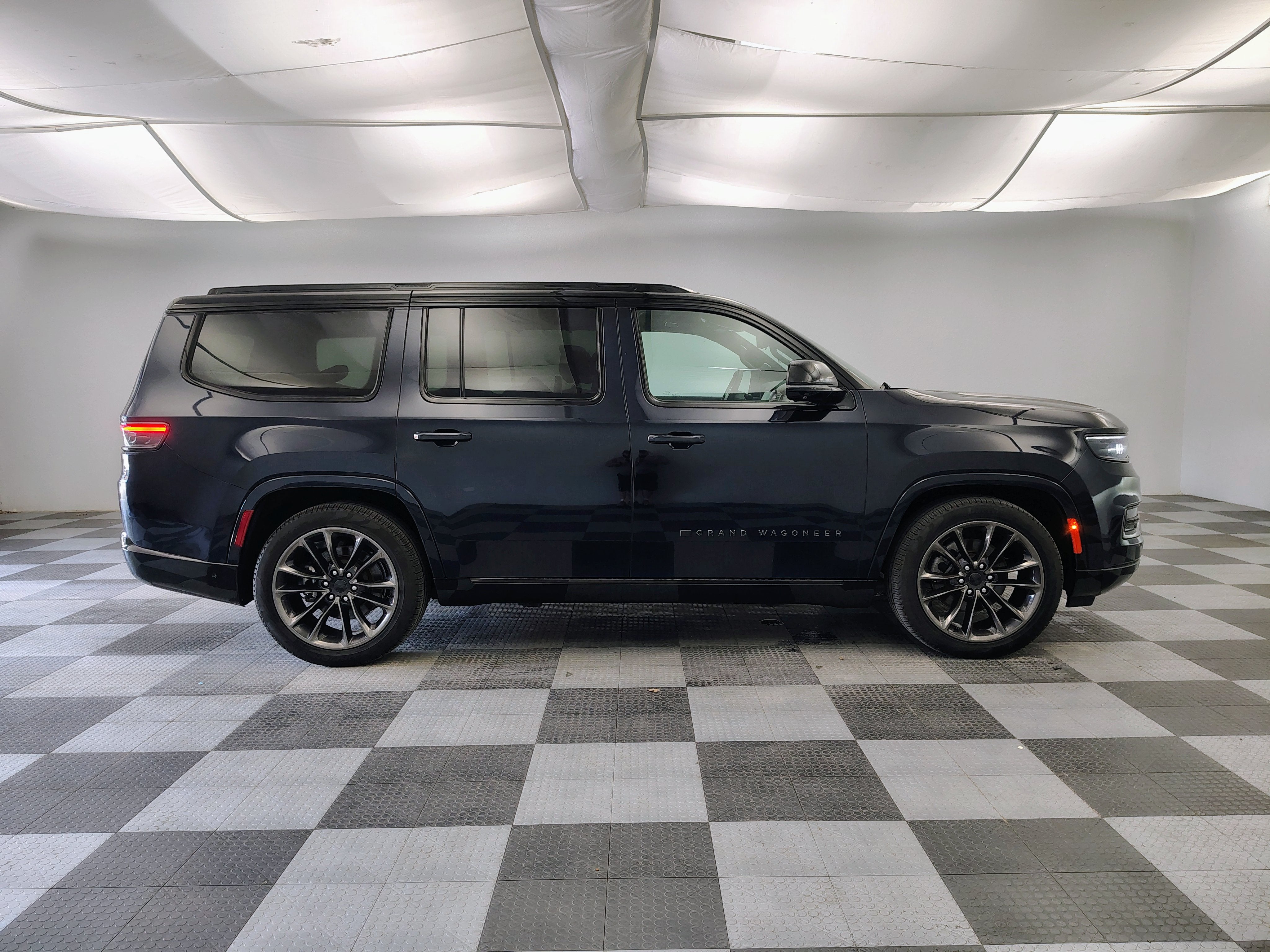 2025 Jeep Grand Wagoneer Series II