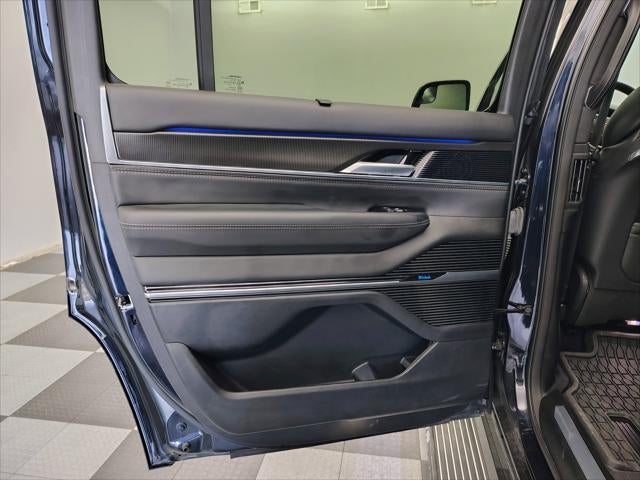 2025 Jeep Grand Wagoneer Series II
