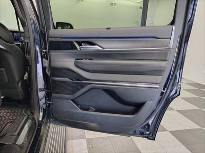 2025 Jeep Grand Wagoneer Series II