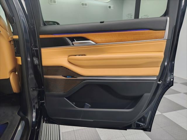 2025 Jeep Grand Wagoneer Series III