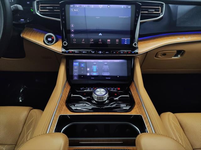 2025 Jeep Grand Wagoneer Series III