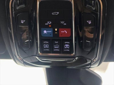 2025 Jeep Grand Wagoneer Series III