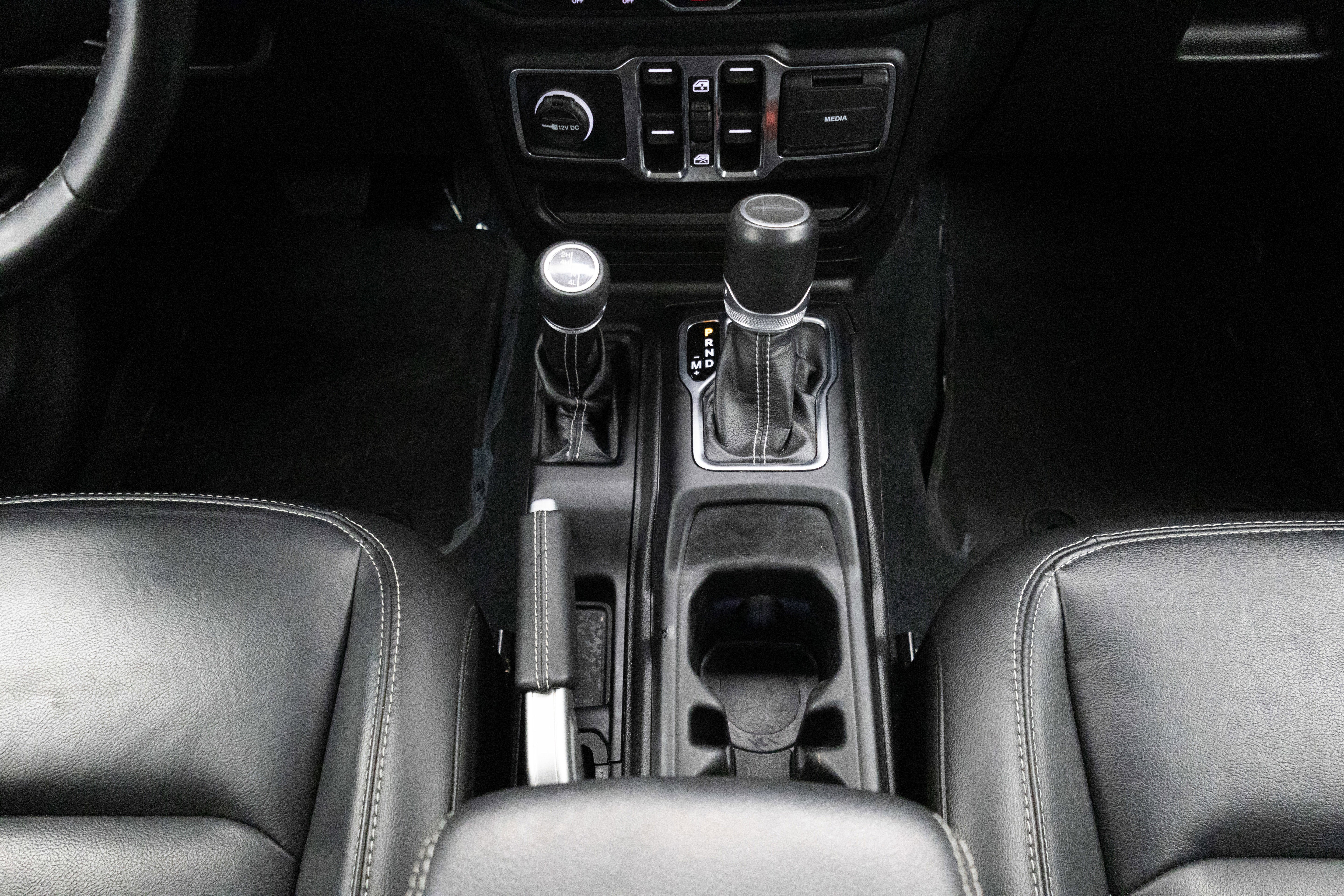 2022 Jeep Gladiator Overland